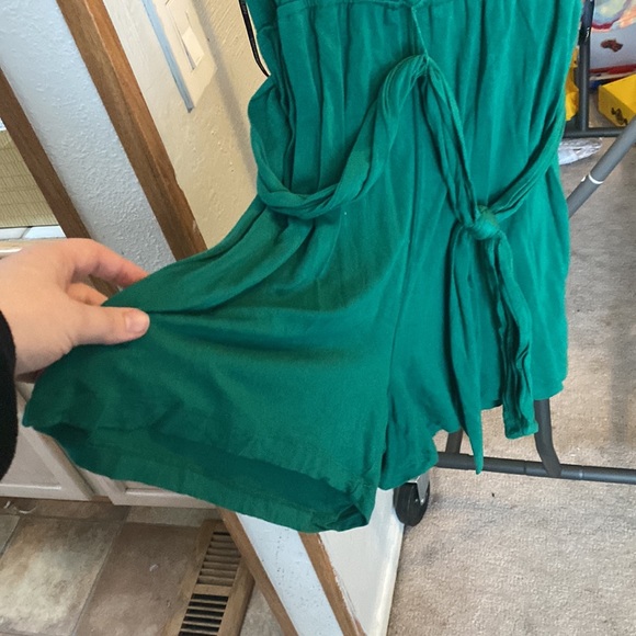 Calvin Klein Belted Romper sz 10 - Picture 4 of 7